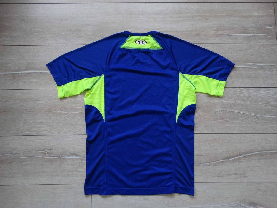 Under Armour Heat Gear FITTED мъжка тениска размер М