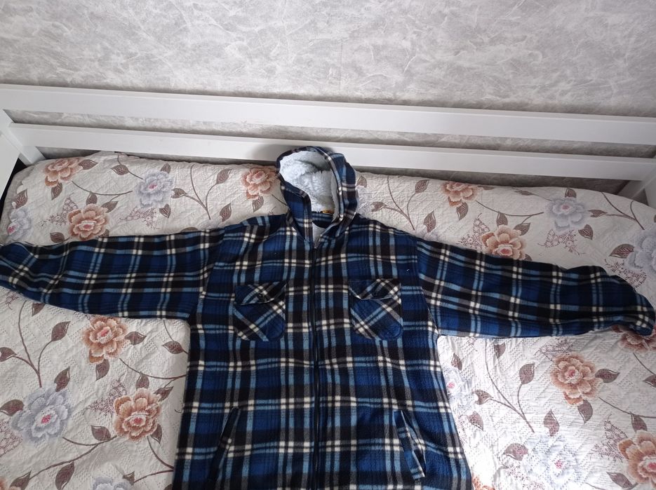 Продается Ветровка