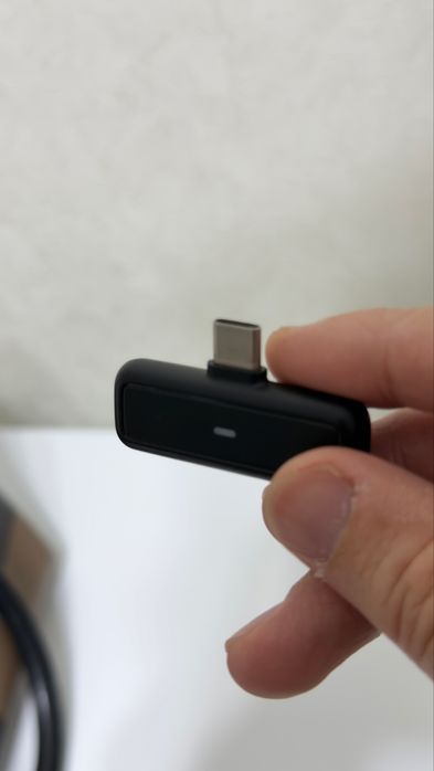 СРОЧНО ПРОДАМ Петличный Base BS5 , 7000тыс