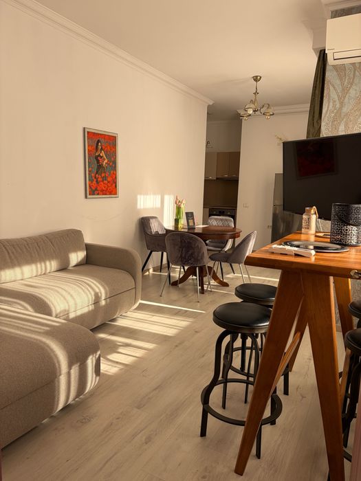 Apartament 2 camere, etaj 1, zona Peninsula, Catedrala