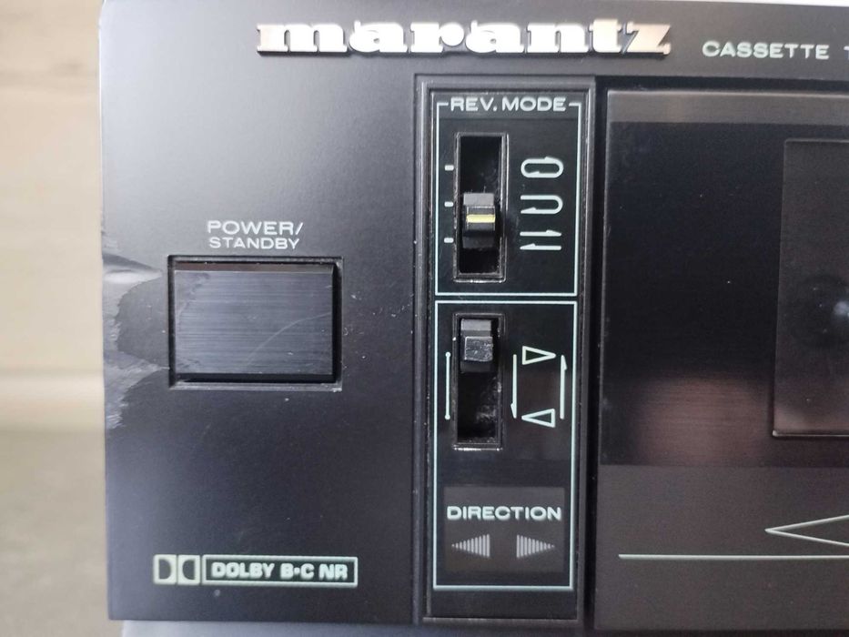 Продавам MARANTZ SD 385 авто реверс,минал пълна профилактика. Има малка драскотина от лявата страна,вижда се на снимката.