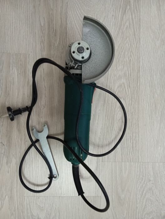 Продам. болгарку