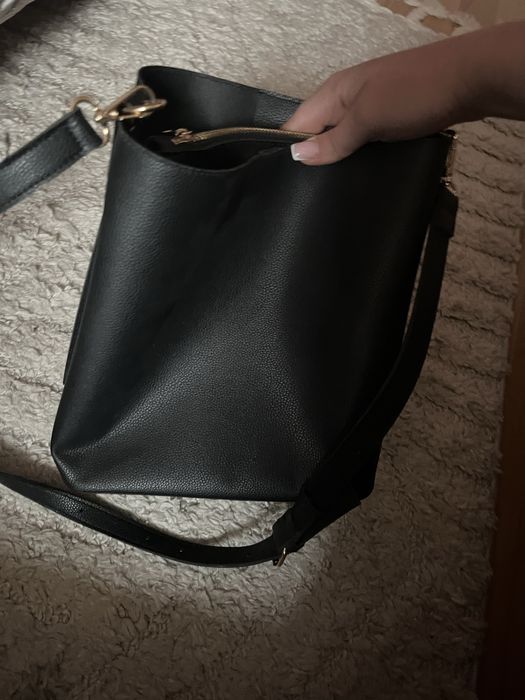 Чанта с дълга дръжка черна с 3 отделения