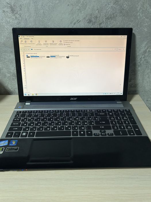 Ноутбук  Acer Aspire V3-571G