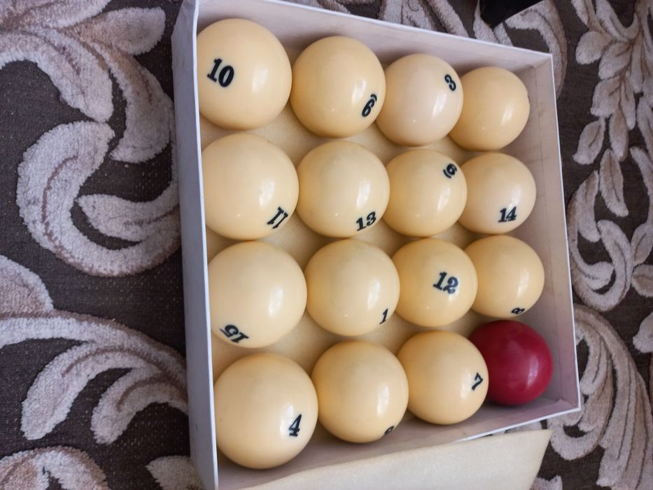 Продам шары биллирдные