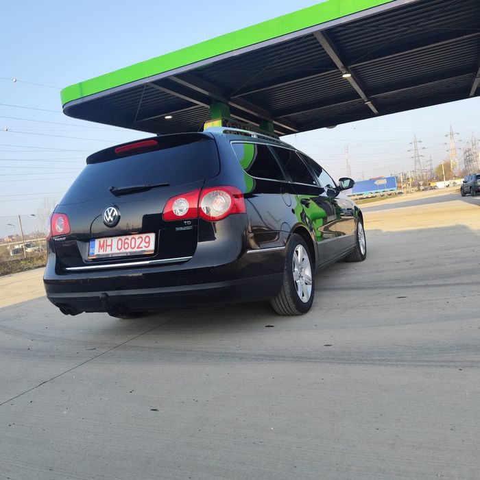 Volkswagen  Passat