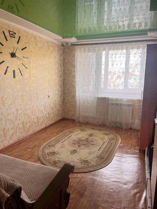 Сдается квартира совместное проживанием.