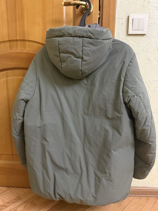 Uniqlo пуховик детский р.160