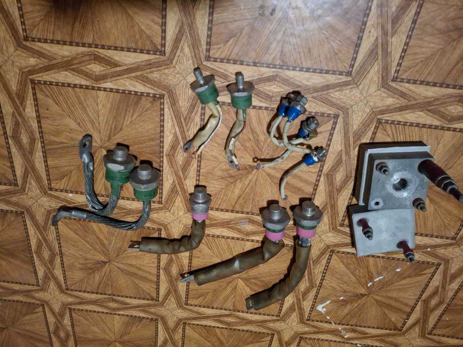 Диоды В-200, В-50, В-4-10 с радиаторами