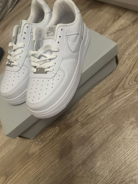 Обувки Nike Air Force 1