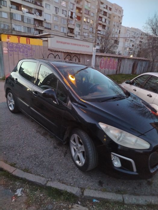 Пежо 1.6еHDi много добро състояние