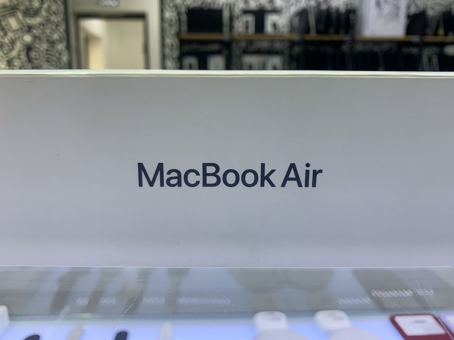 Новый macbook air m3 8/256 в магазине реал ауэзова 32