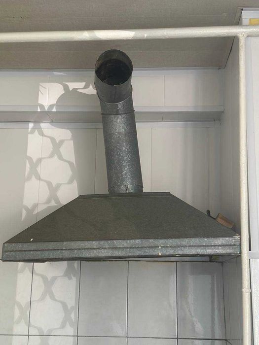 Кухонная вытяжка