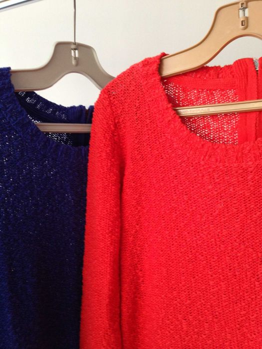 Пуловер  оранжев!