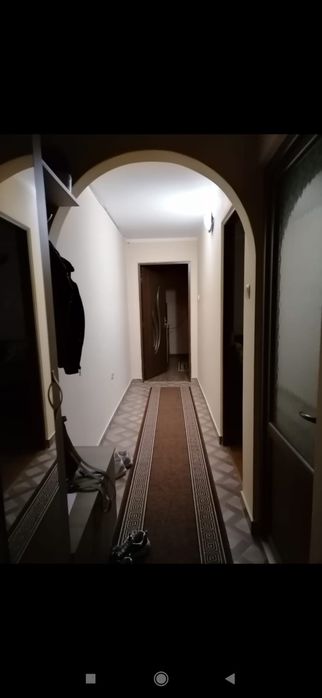 Apartament de închiriat zona Decebal