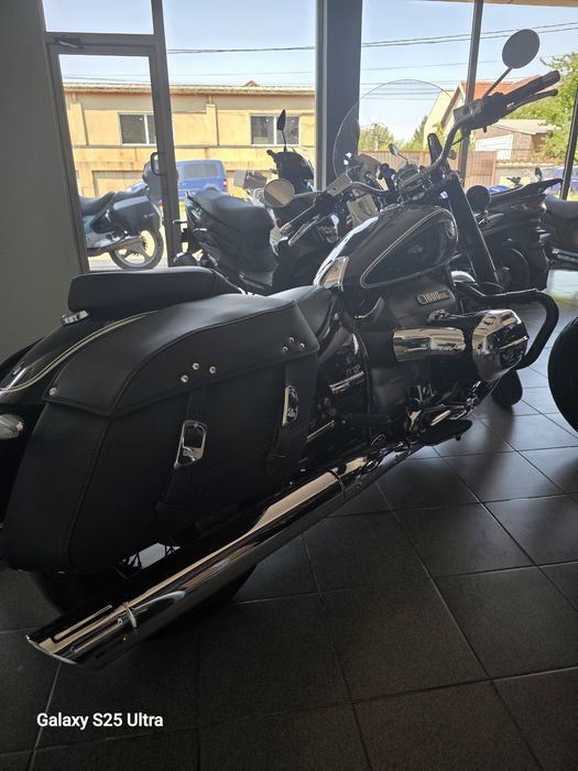 BMW R18 First Edition