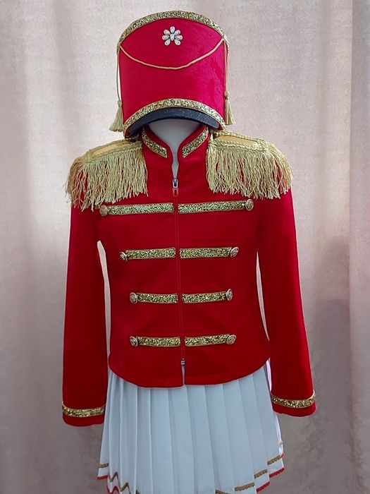 Продам костюм мажоретка.