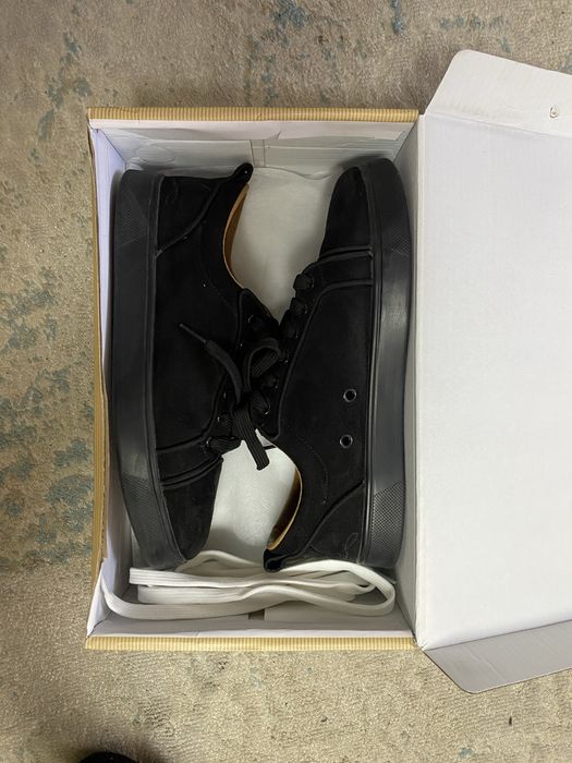 продам Christian Louboutin