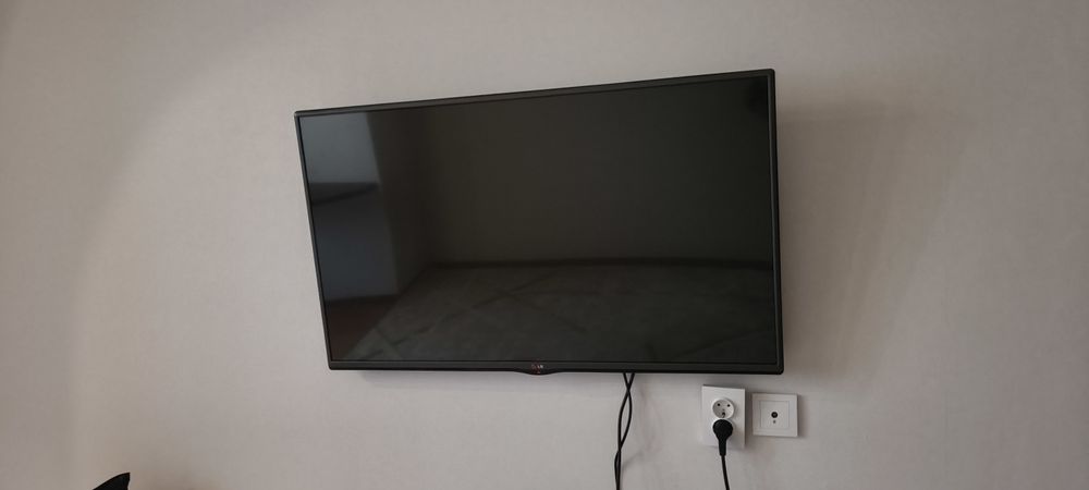 Продам телевизор