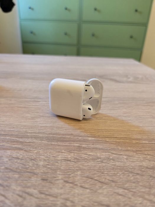 Vand casti AirPods2 - baterie slaba