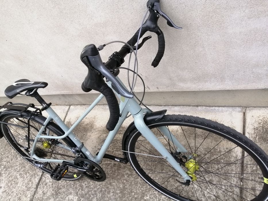 Trekking gravel giant  28 frâne disc