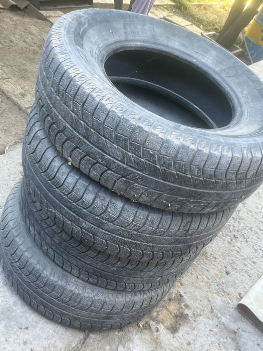 Покрышки Мишлен 265 75 R17