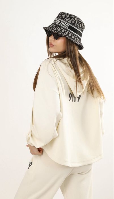 Предлагам комплект на Pause jeans размер Л