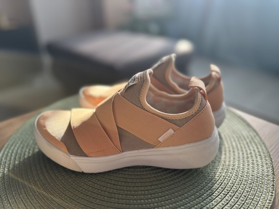 VANS  дамски цвят- праскова