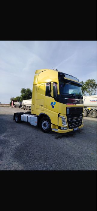 De vanzare cap tractor Volvo