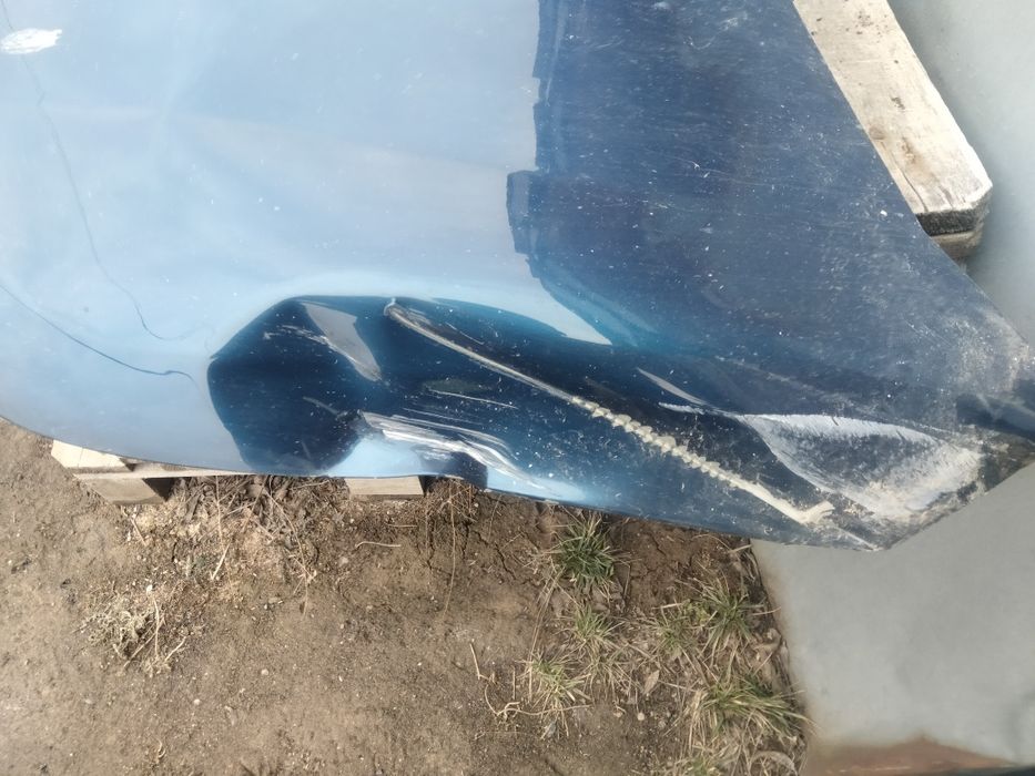 Капот и крыло на кобальте