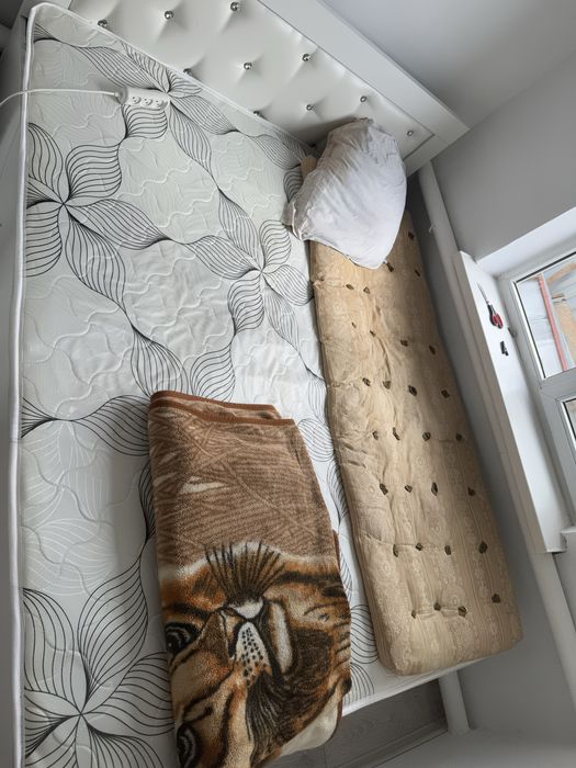 Спалниый гарнитур