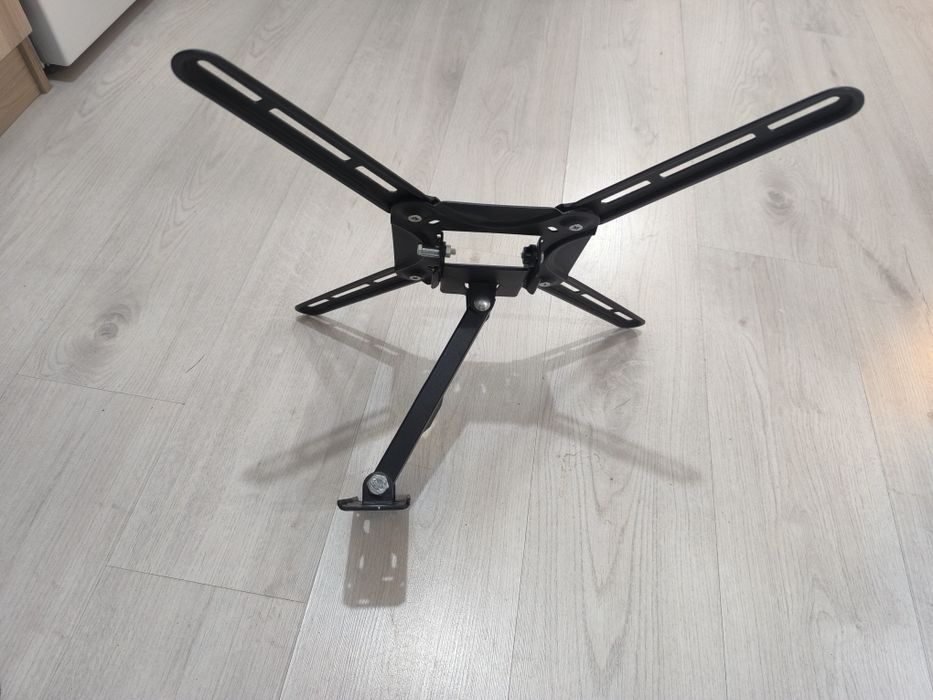 Наклонно-поворотный Кронштейн