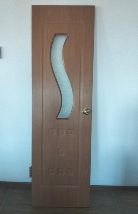 двери деревянные ,межкомнатные