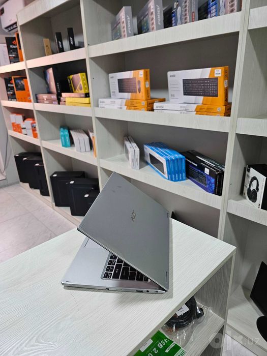 Acer SP314/ Core i5 10th/8GB/256GB SSD