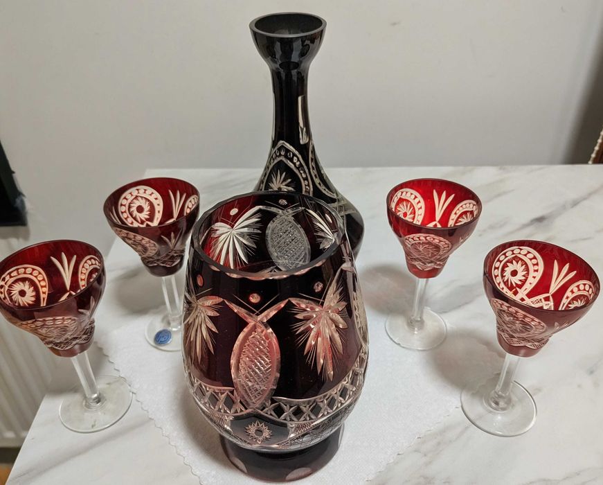 Serviciu cristal rubin Bohemia, BUZĂU PERLA LUX– carafă +cupă+4 pahare