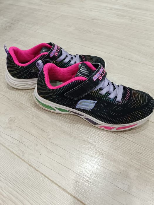 Продаются кросовки