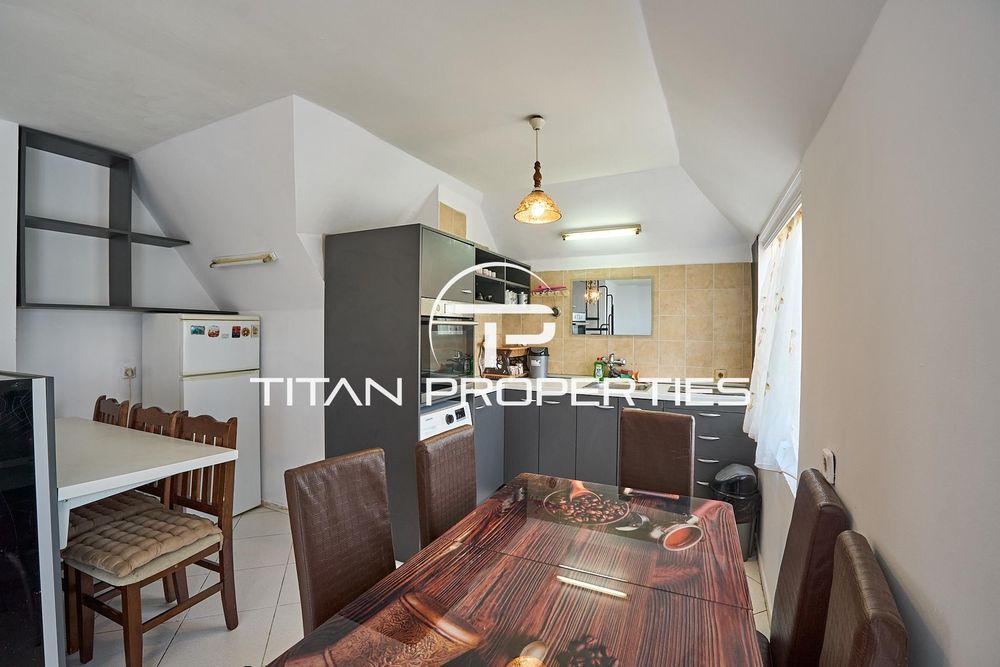 Дава се под наем Мезонет в Пловдив, Христо Смирненски - 140 кв.м за 600 € - Снимка #3