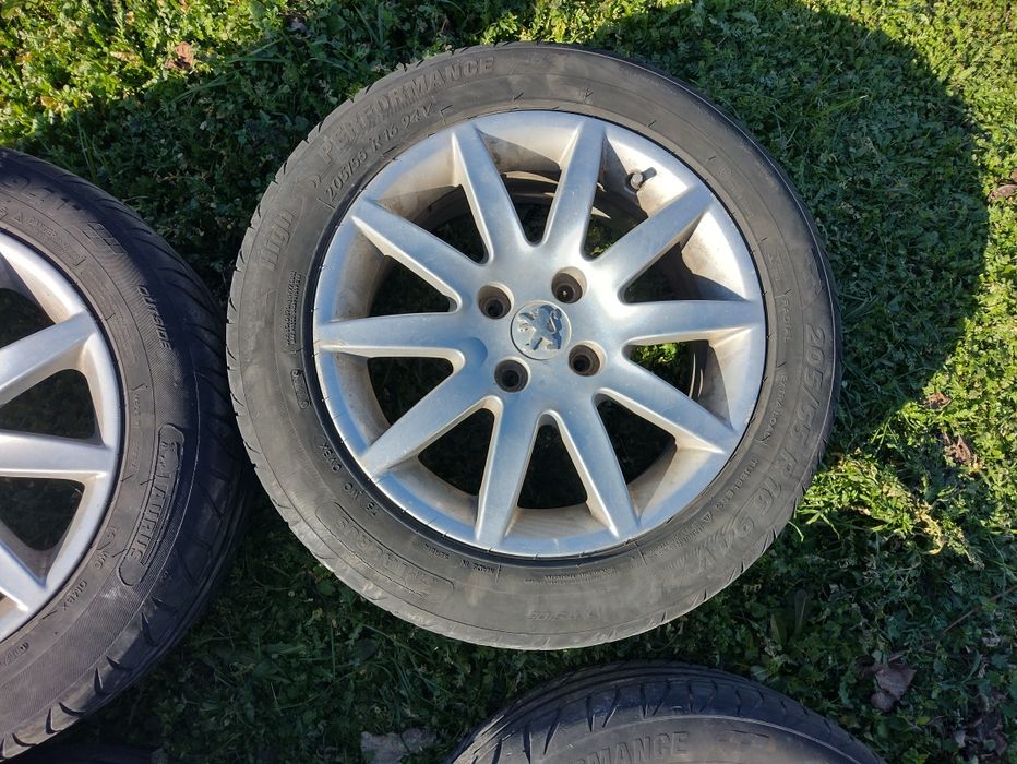 Гуми/джанти Пежо/ Peugeot