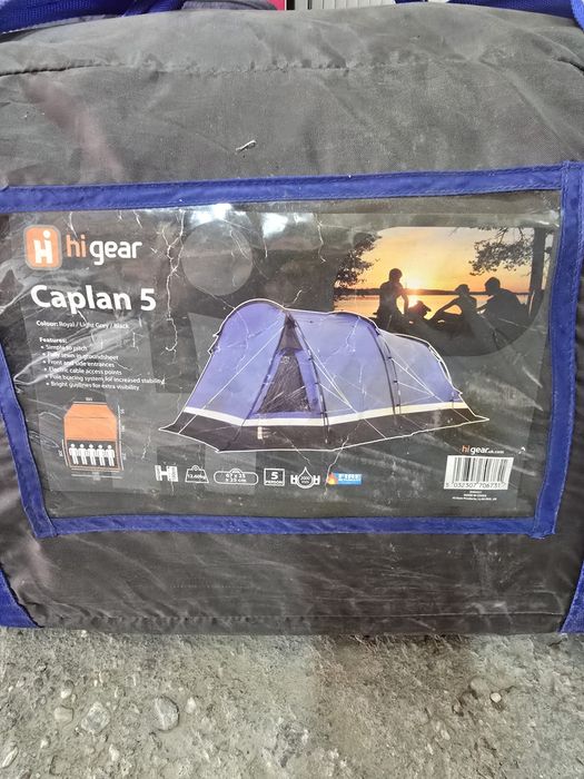 Vand 2 corturi de 4 si 5 persoane