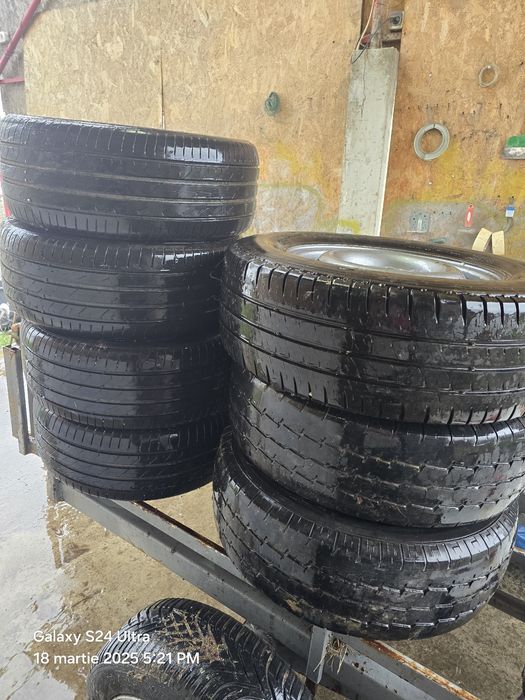 De vanzare cauciucuri 225 /255/213/235 cu janta și fără