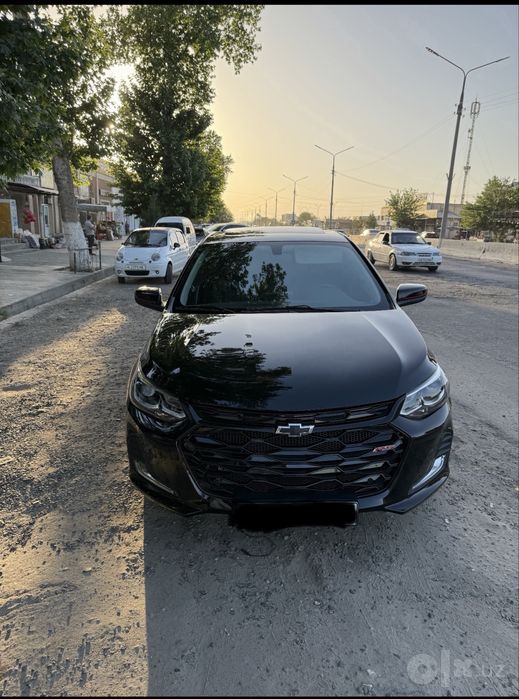 Продаётся Onix Redlayn цена 14500$ 2024год 20.000 пробег