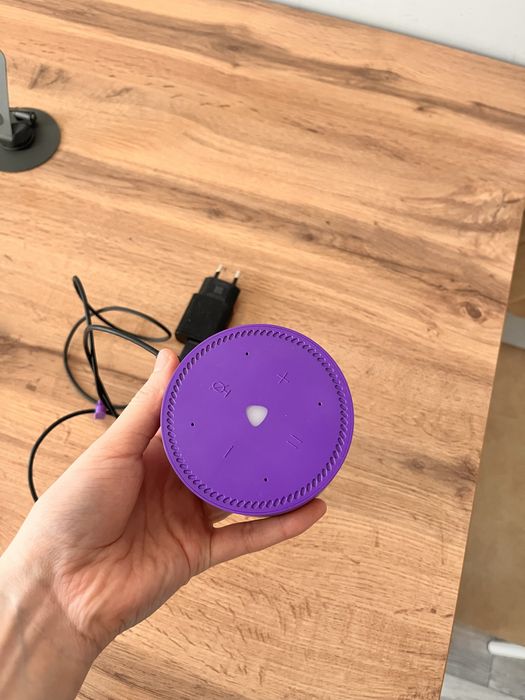 Умная колонка Алиса