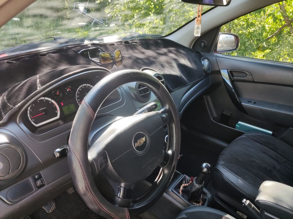 Chevrolet AVEO  продам