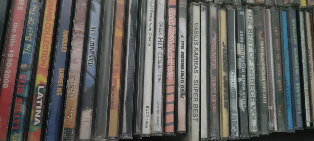 Dj cd колекция 300 броики ретро всякаква музика