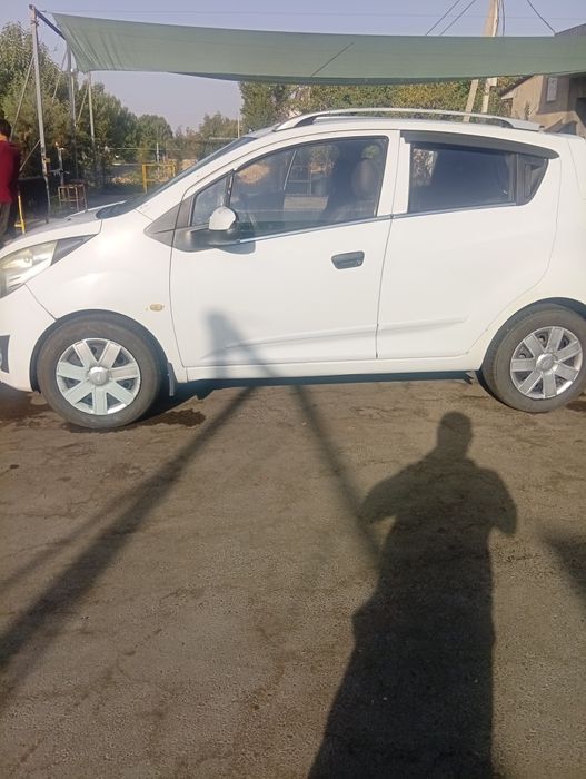 Спарк сотилади 2011 йил