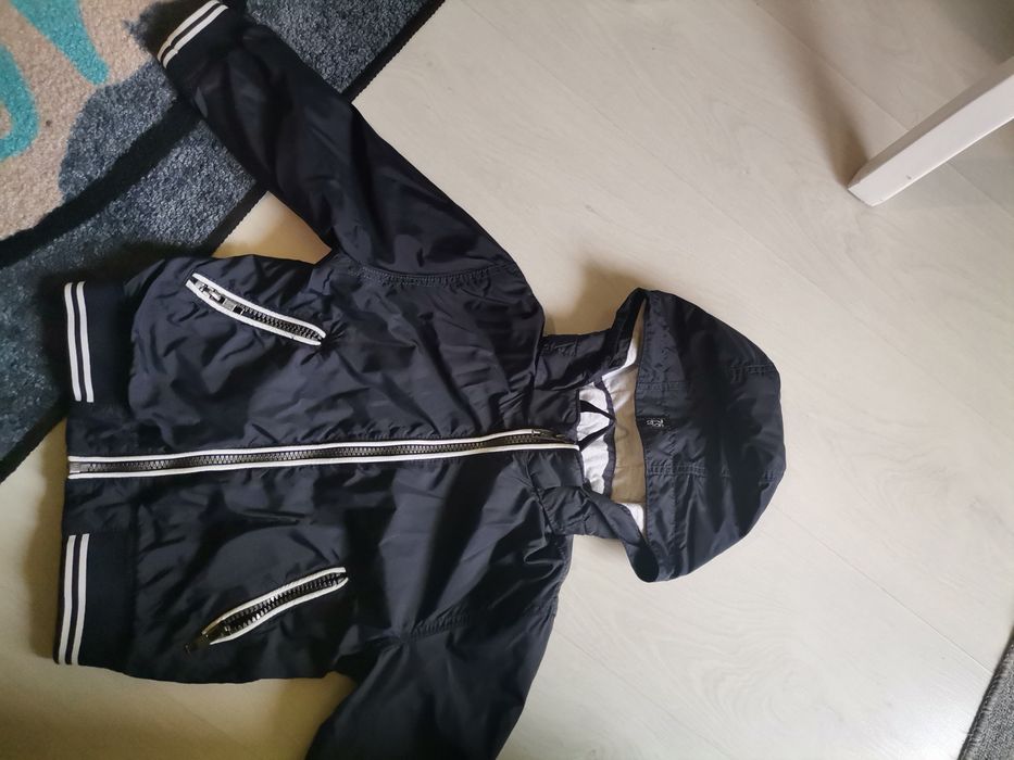 Дрешки и якета за 4 години