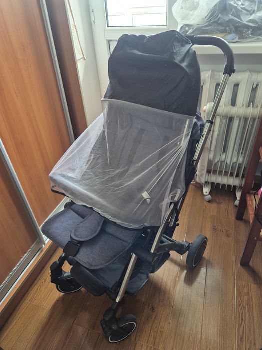 Продаю детскую коляску