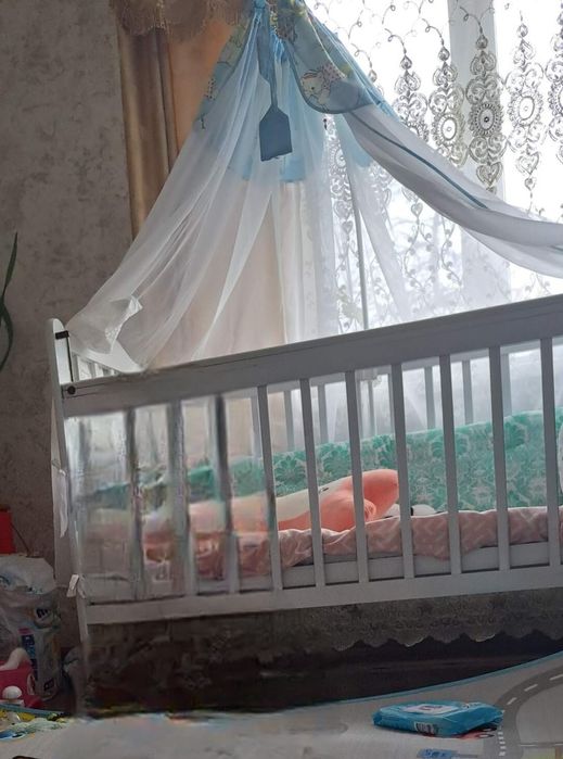 Продам кроватку детскую