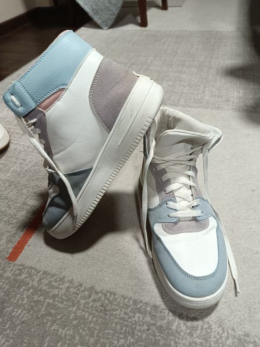 Дамски кецове 40 номер