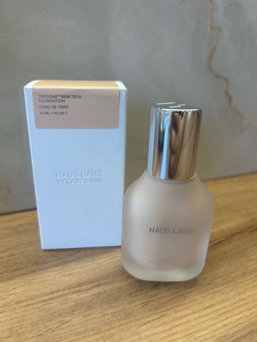 Фон Дьо Тен Haus Labs 110